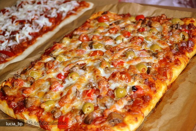 Pizza si Un Aluat Dupa O Reteta Jamie Oliver