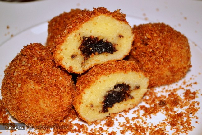 Galuste cu Pesmet Caramelizat
