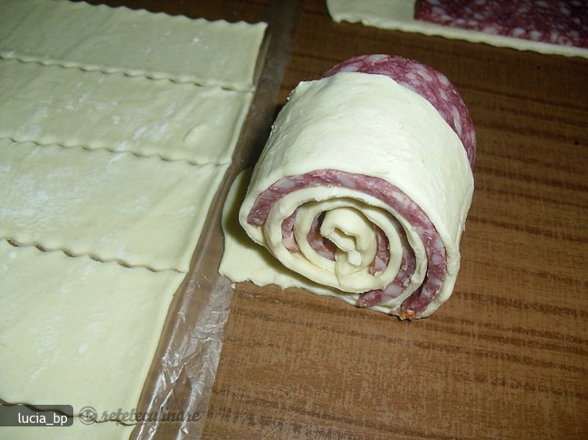 Foietaj cu Salam