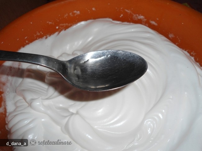 Prajitura cu Crema de Vanilie