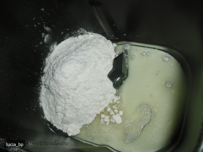 Paine cu Crema de Branza