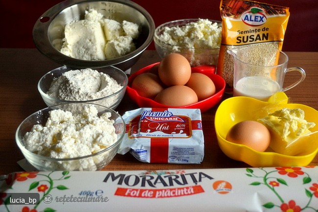 Placinta cu Trei Feluri de Branzeturi