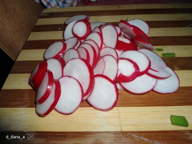 Salata de Leurda