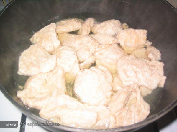Chiftelute din Piept de Pui si Mazare