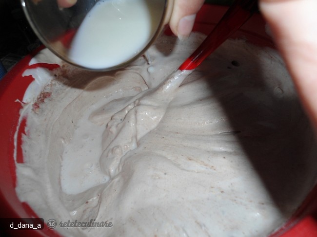 Tort cu Crema Mascarpone