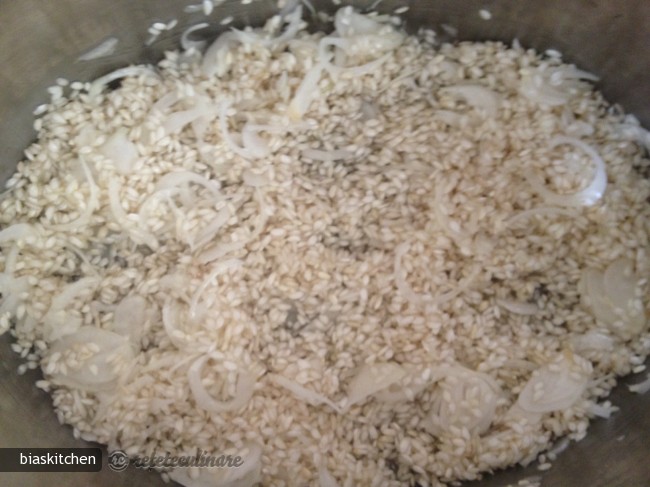 Risotto cu Ciuperci in Varianta Vegana