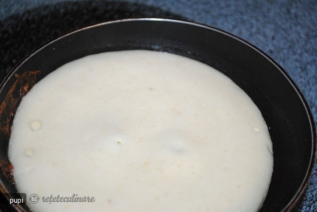 Banana si Oua Pentru Un Pancake