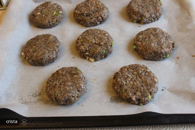Chiftele din Alac (Farro) si Ciuperci la Cuptor