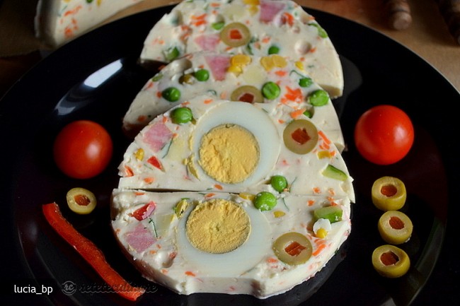 Salata in Mantie de Iaurt