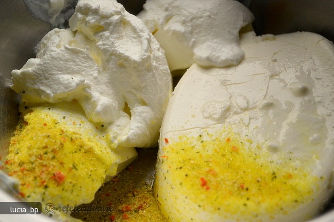 Rulada Aperitiv cu Crema de Branza