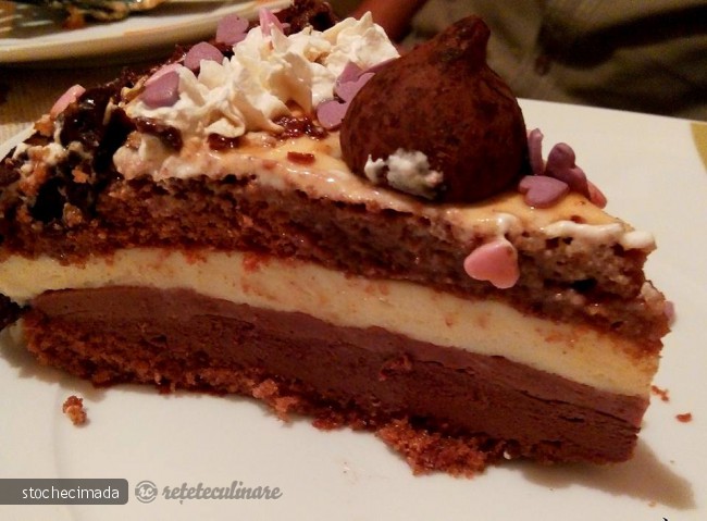 Tort aniversar RC - 10 ani (Tort Trio Chocolate)