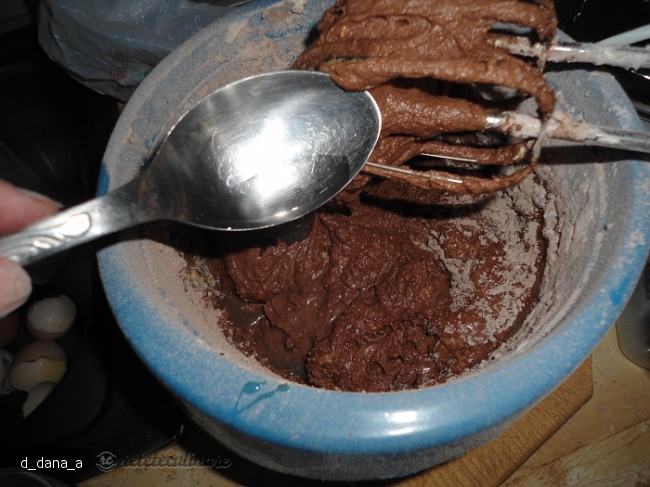 Prajitura cu Branza Dulce si Jeleu de Capsuni