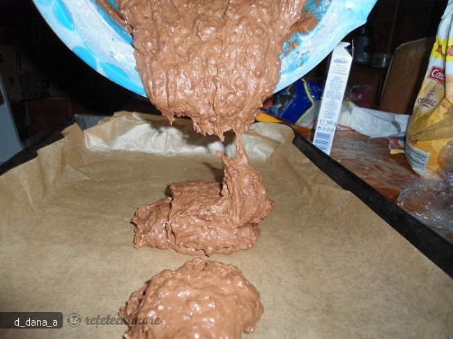 Prajitura cu Branza Dulce si Jeleu de Capsuni