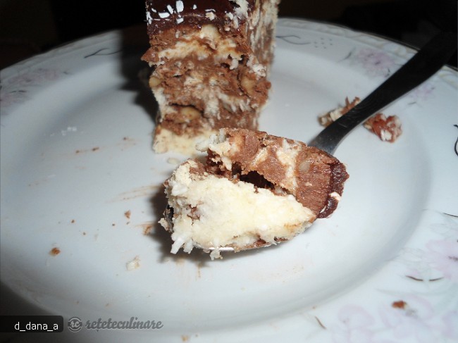 Tort de biscuiti (de post)