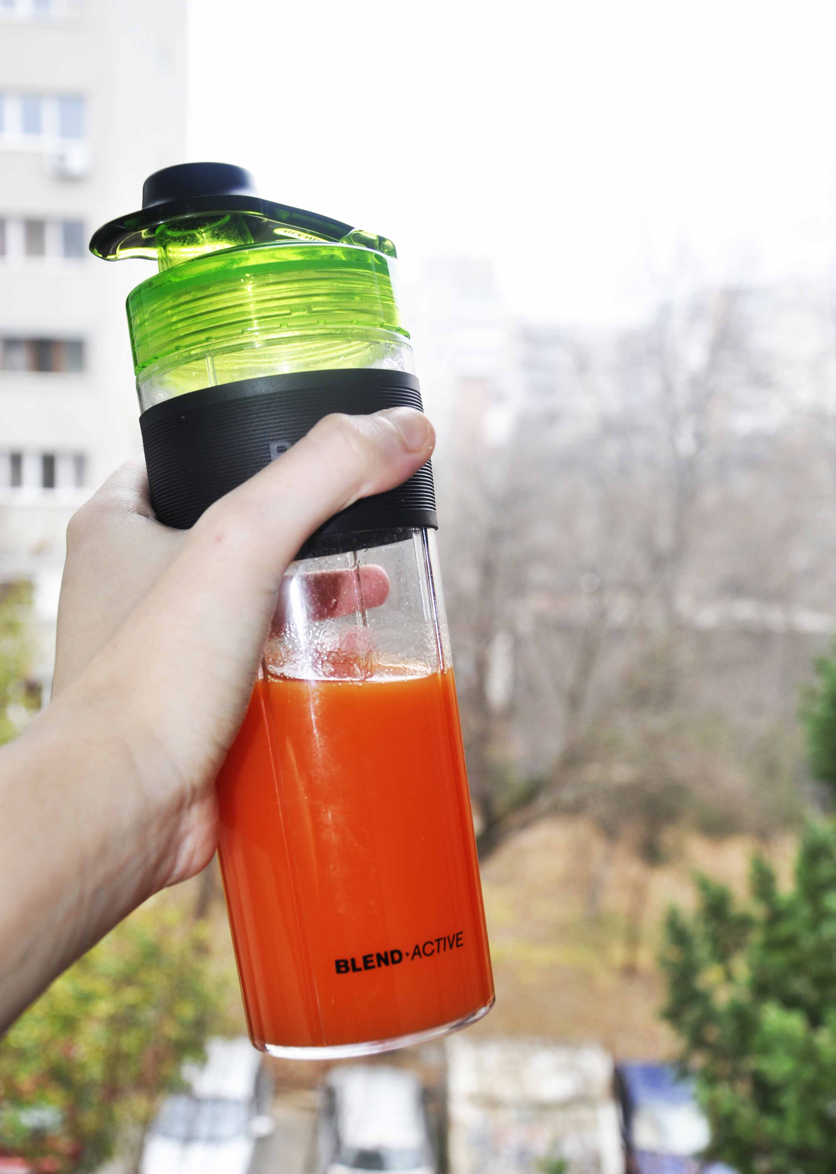 Smoothie Energizant de Citrice si Morcovi