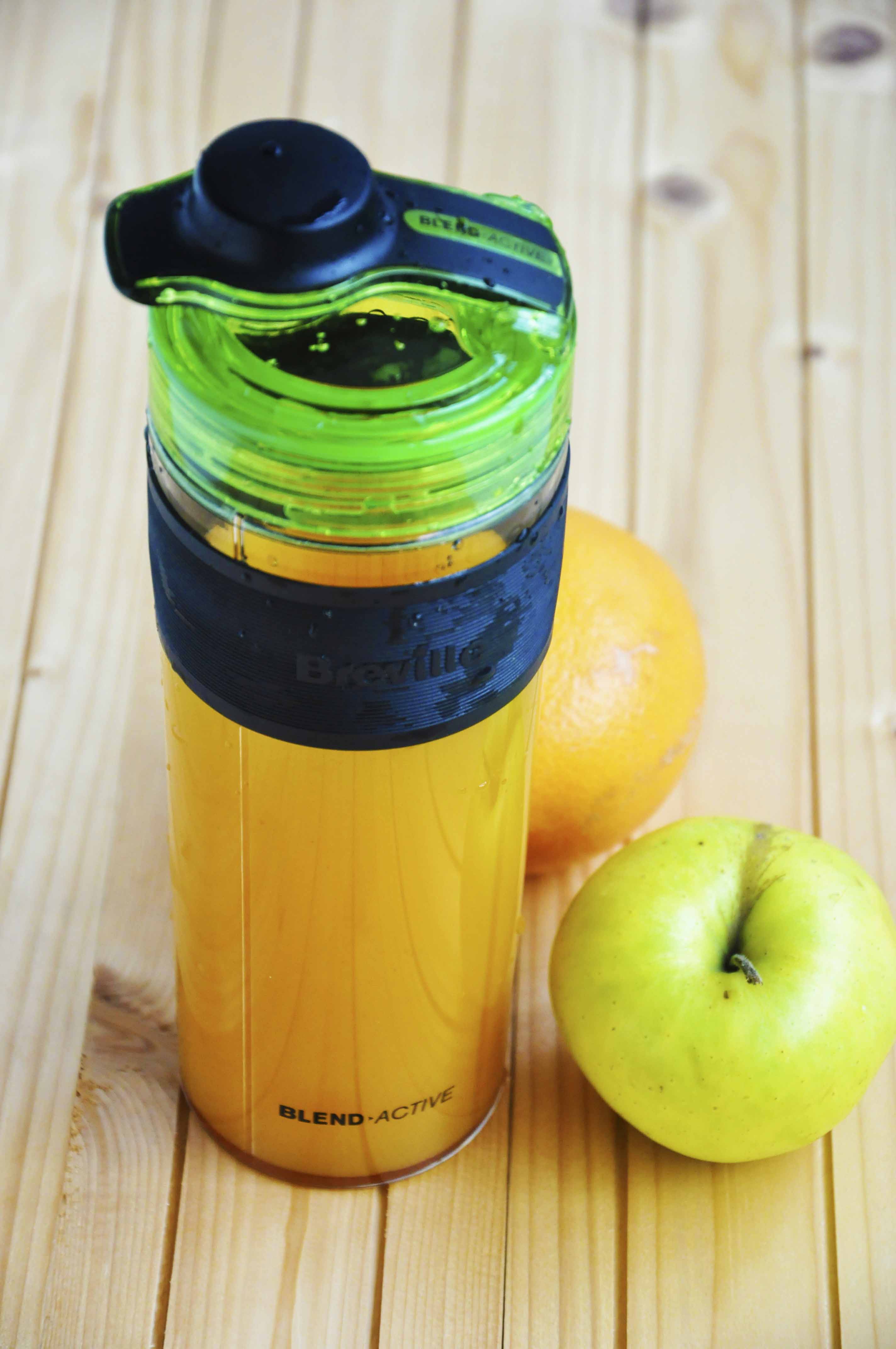 Smoothie Racoritor de Grepfruit si Mere