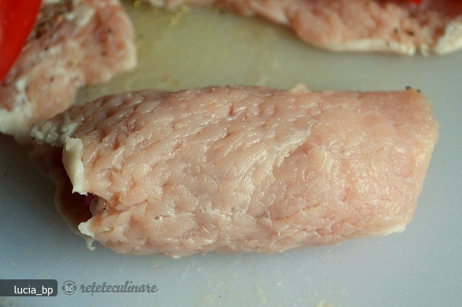 Rulouri din Cotlet de Porc
