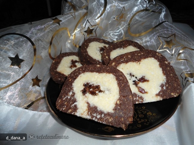 Rulada de Biscuiti (de Post)