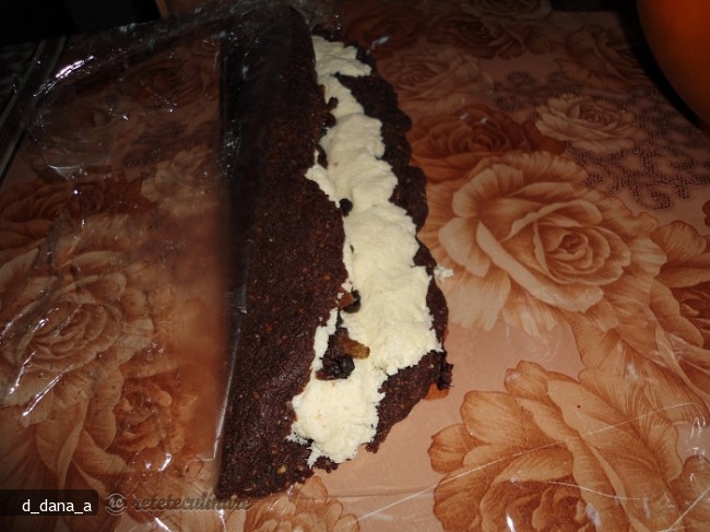 Rulada de Biscuiti (de Post)