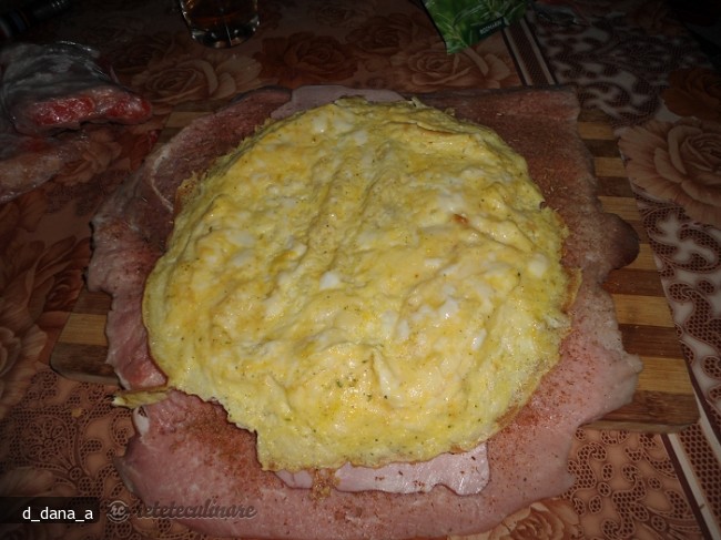 Rulada de Muschi de Porc la Cuptor