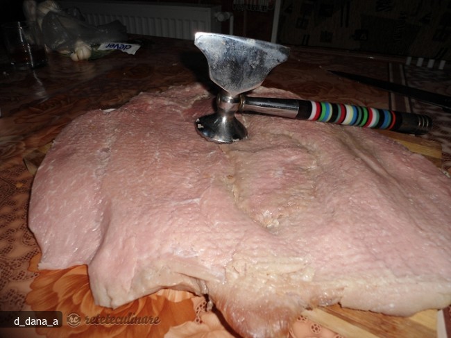 Rulada de Muschi de Porc la Cuptor