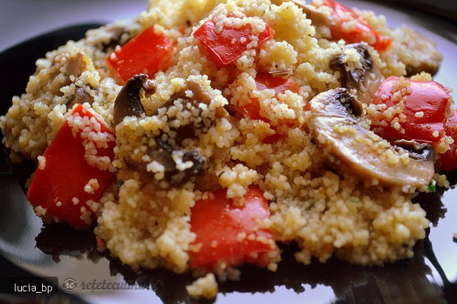 Ciuperci Brune si Couscous, la Cuptor