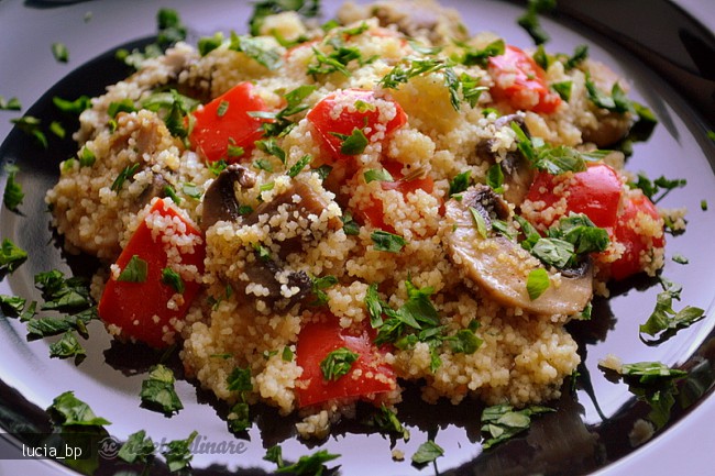 Ciuperci Brune si Couscous, la Cuptor