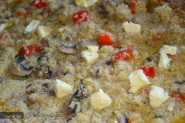 Ciuperci Brune si Couscous, la Cuptor