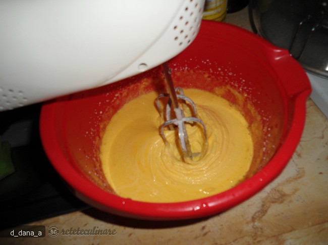 Prajitura cu Crema de Lapte