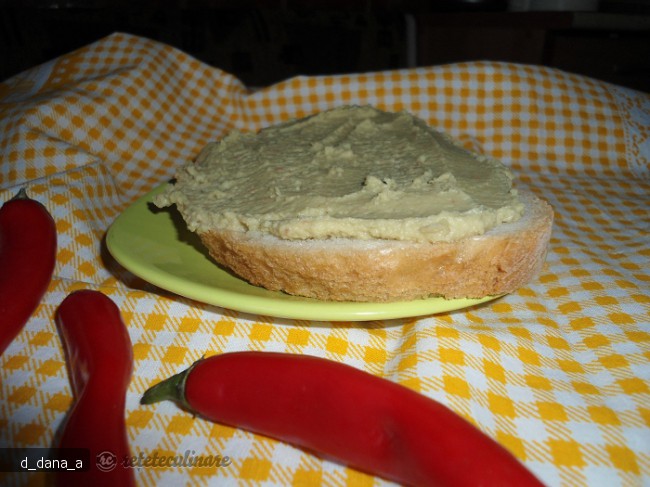 Pasta de Naut cu Avocado(de Post)