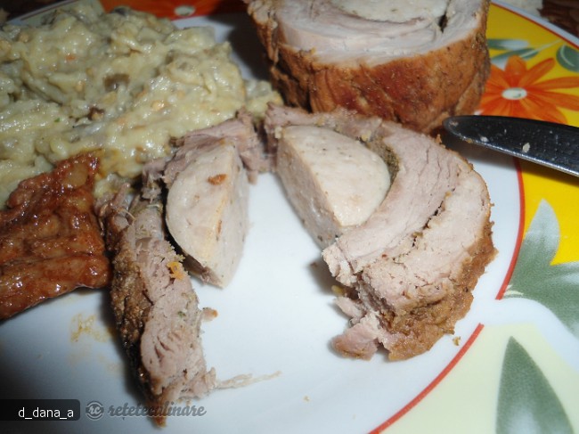 Rulada de Muschiulet de Porc cu Carnati Weisswurst