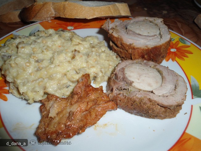 Rulada de Muschiulet de Porc cu Carnati Weisswurst