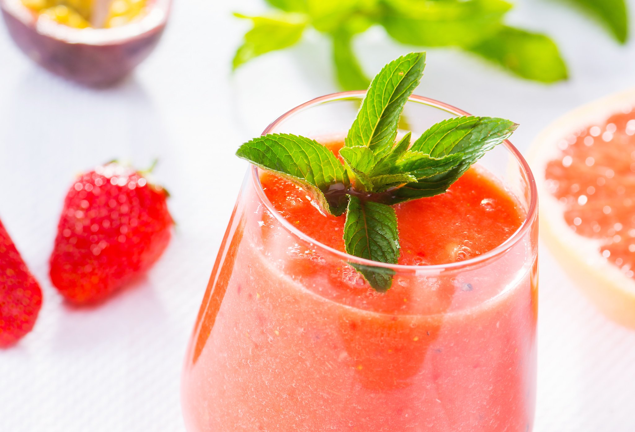 Shake de Capsuni & Fructul Pasiuni & Grepfruit