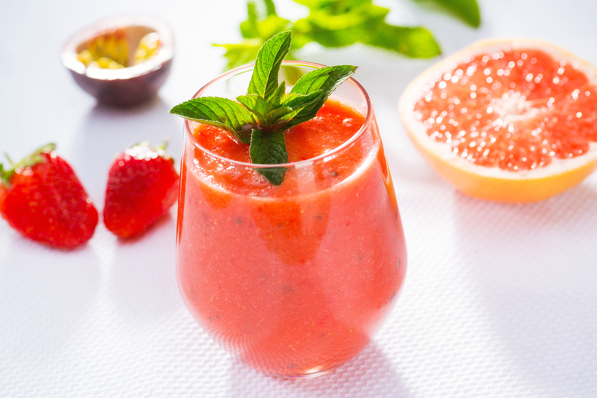 Shake de Capsuni & Fructul Pasiuni & Grepfruit