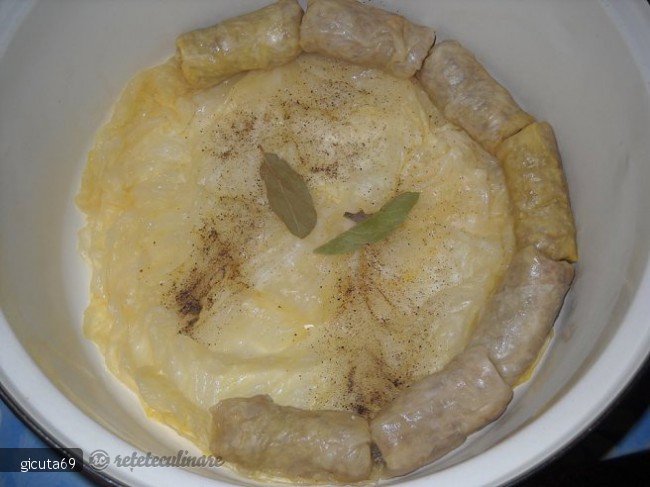 Sarmale in varza murata