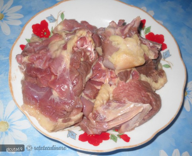 Tocanita cu galuste din faina