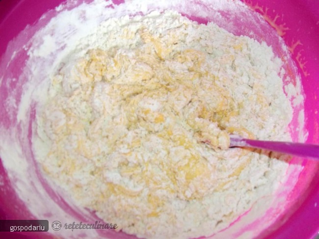 Piersici umplute cu crema de ciocolata