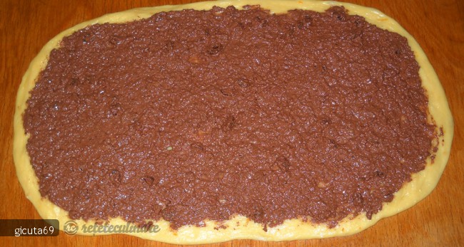 Cozonac cu Nuca