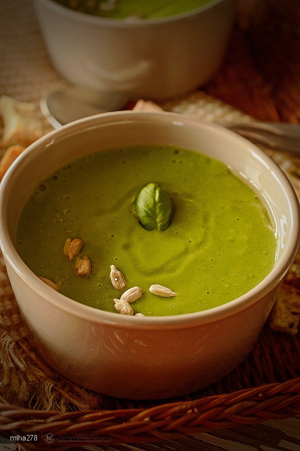 Supa Crema de Mazare - de post, pregatita cu blenderul Oster