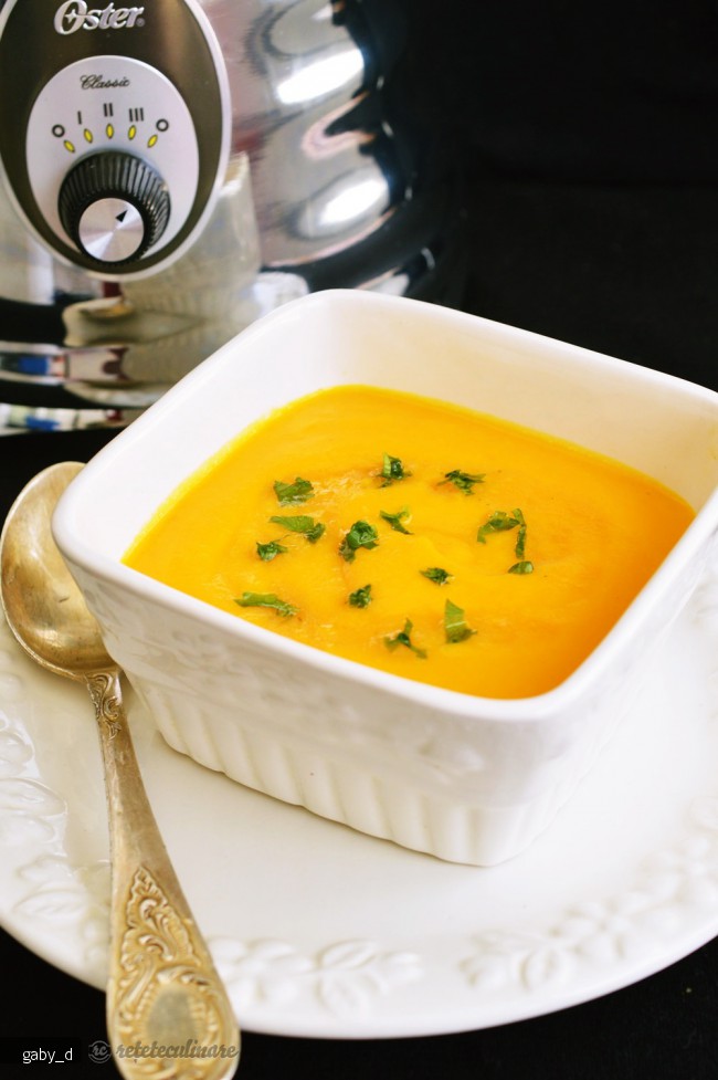 Supa Crema de Morcov cu Portocale si Ghimbir - de post, pregatita cu blenderul Oster
