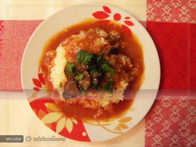 Pilaf cu Sos de Masline