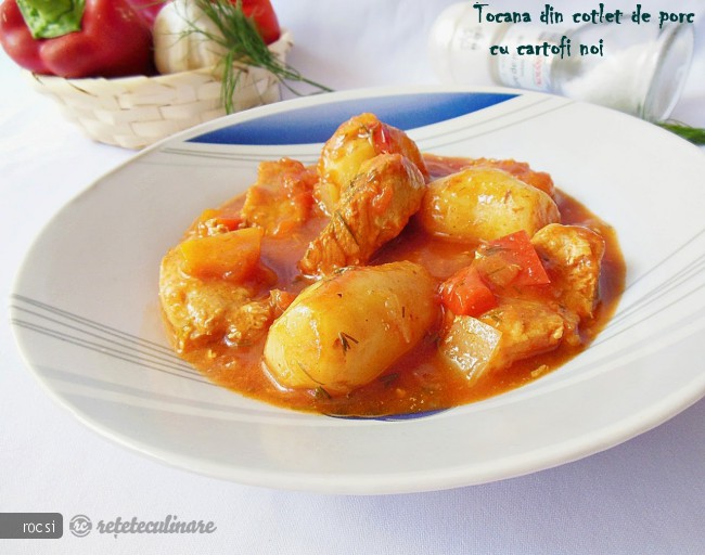 Tocana din cotlet de porc cu cartofi noi
