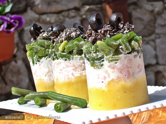 Timbale de fasole si spuma de sunca