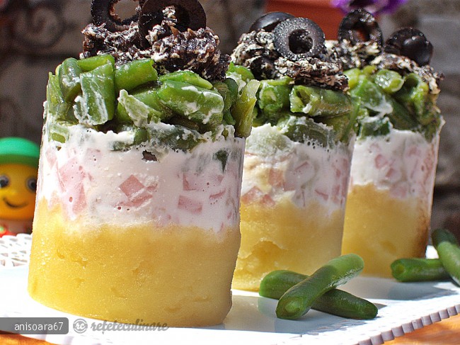 Timbale de fasole si spuma de sunca