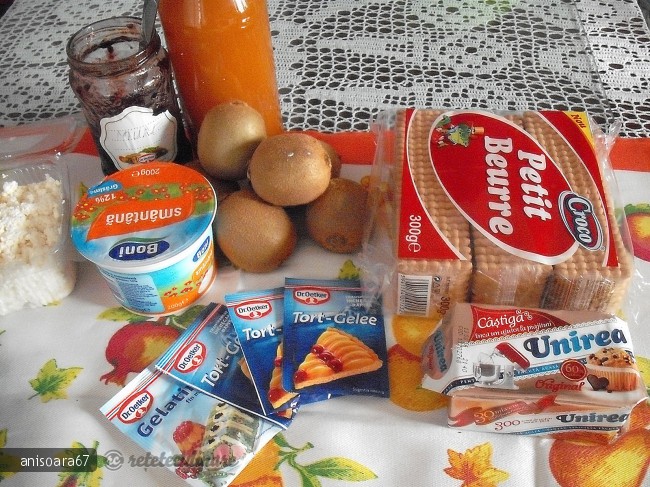 Prajitura cu jeleu de fructe