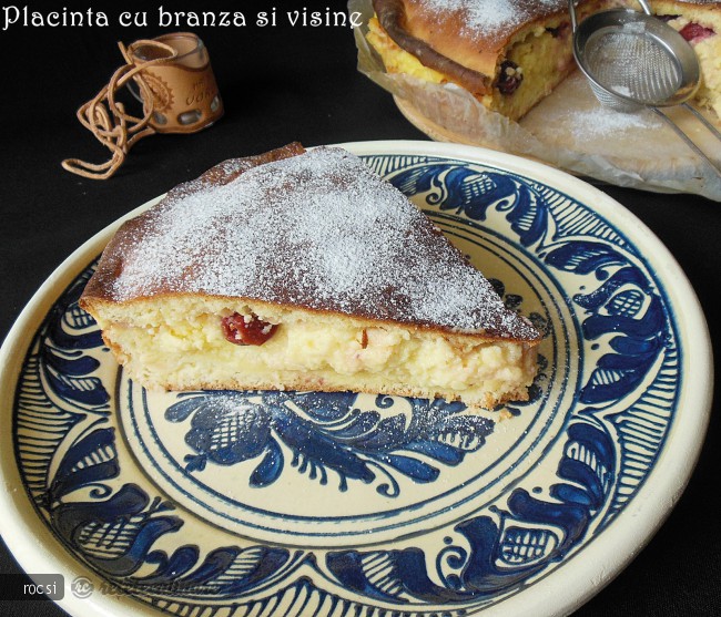 Placinta cu branza si visine