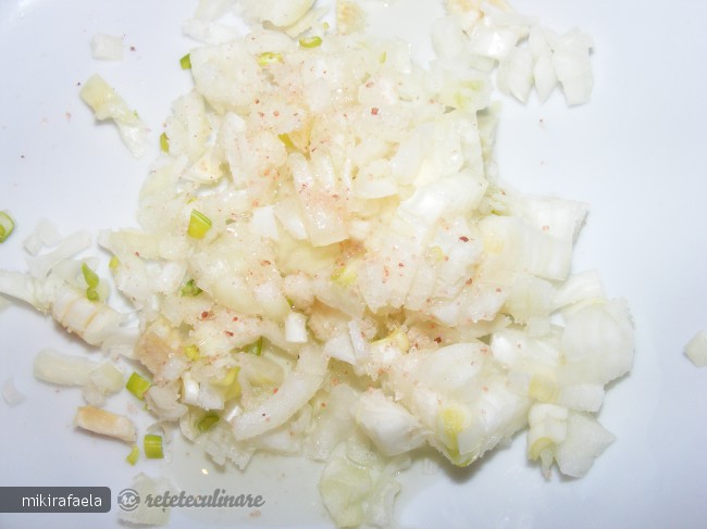 Salata cu Somon Afumat