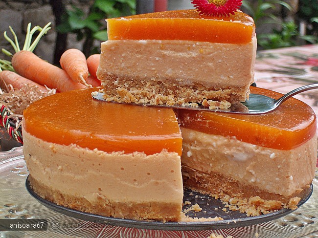 Prajitura cu Nectar de Morcovi si Branza Dulce
