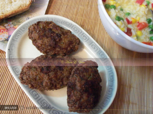 Chiftele din Carne de Porc