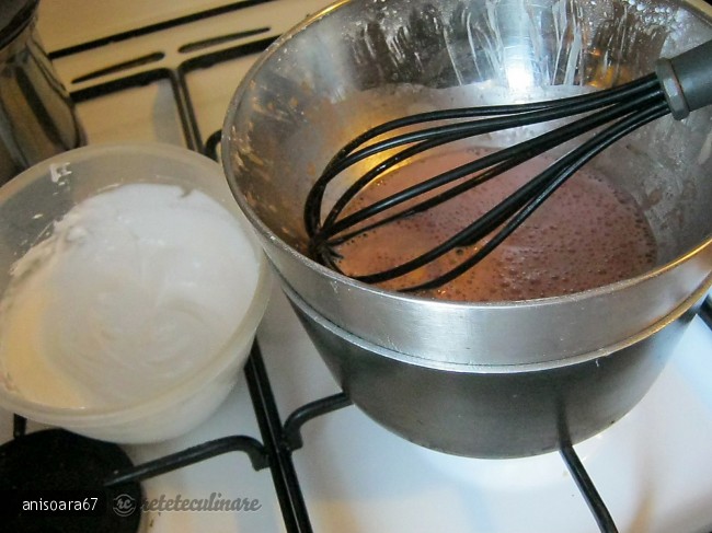 Tarta cu Zmeura si Crema Aerata
